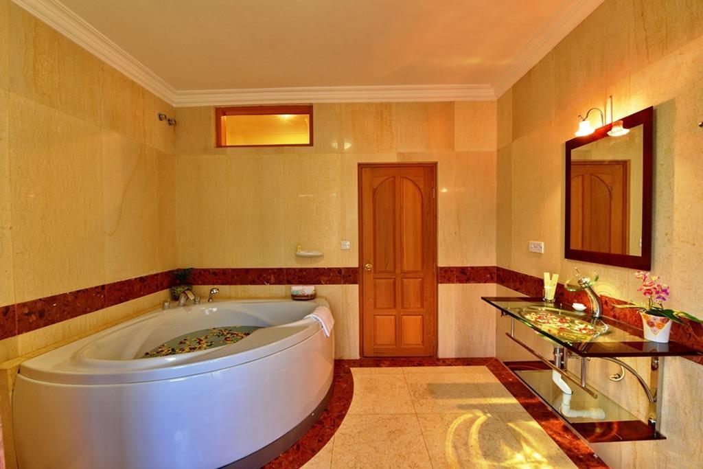 Win Unity Hotel Pyin Oo Lwin Pokoj fotografie