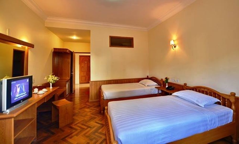 Win Unity Hotel Pyin Oo Lwin Exteriér fotografie